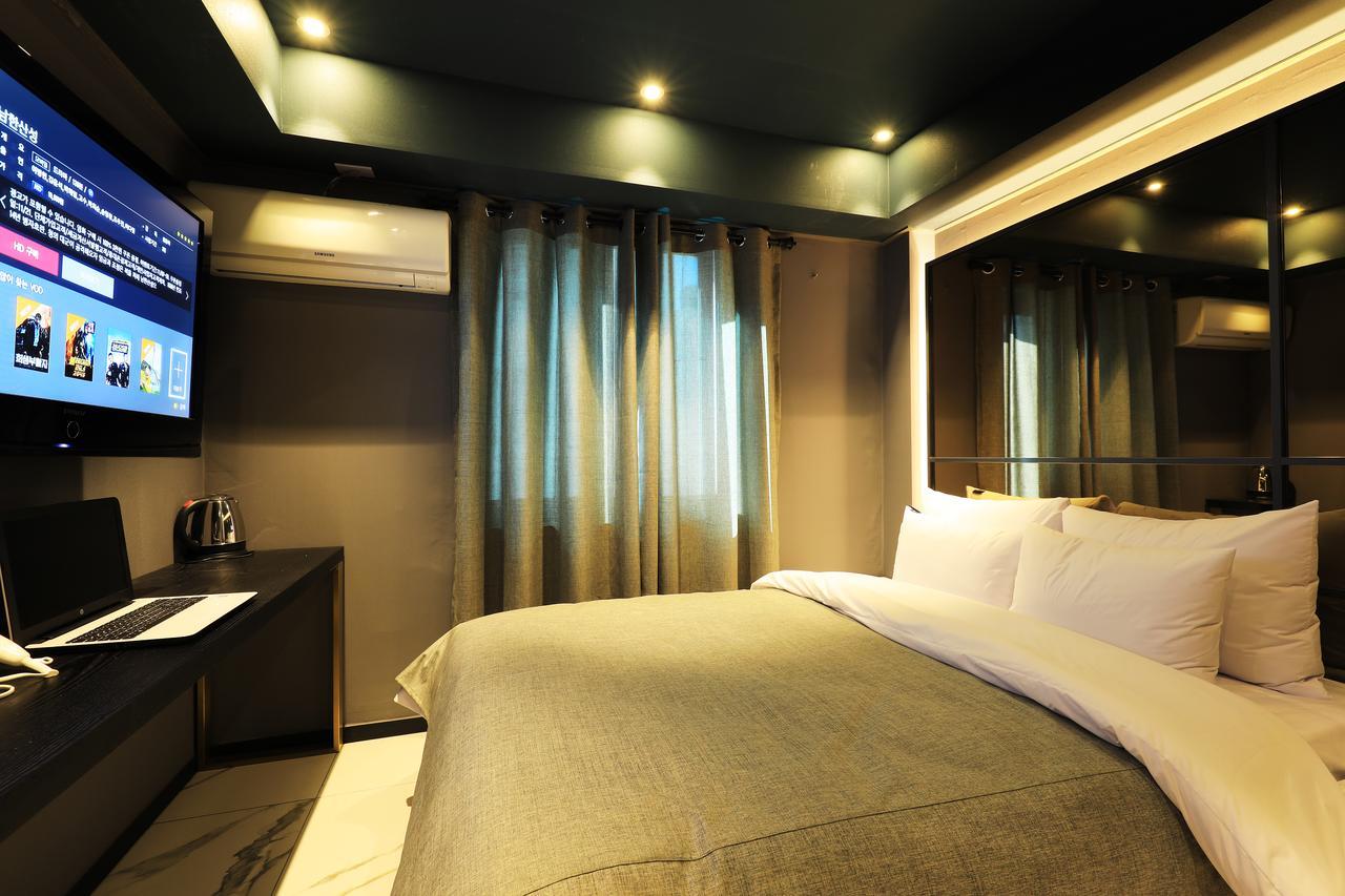 Rainbow Hotel Yongsan Seoul Exteriör bild